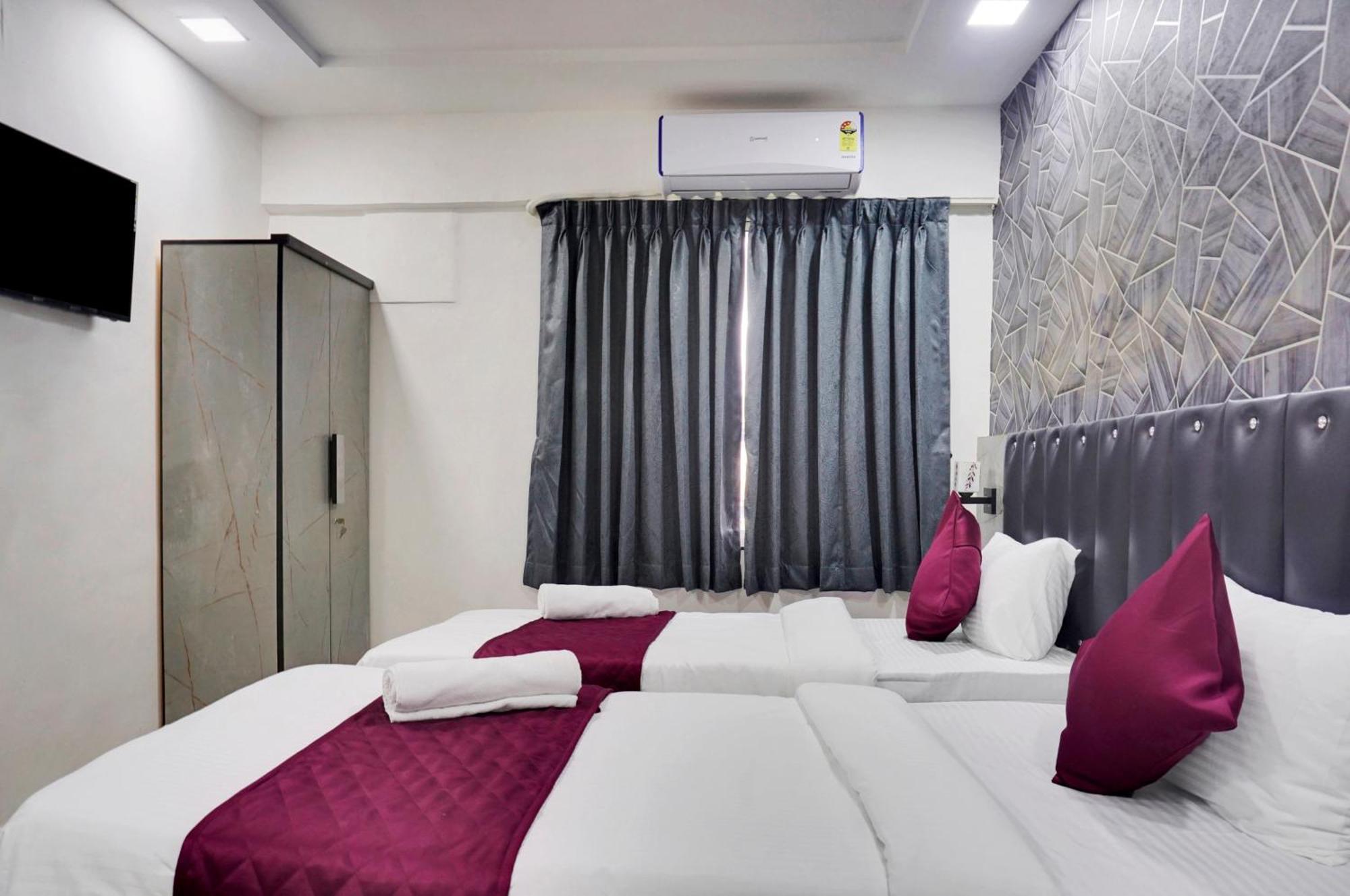 Hotel Orchard Park Pune Esterno foto