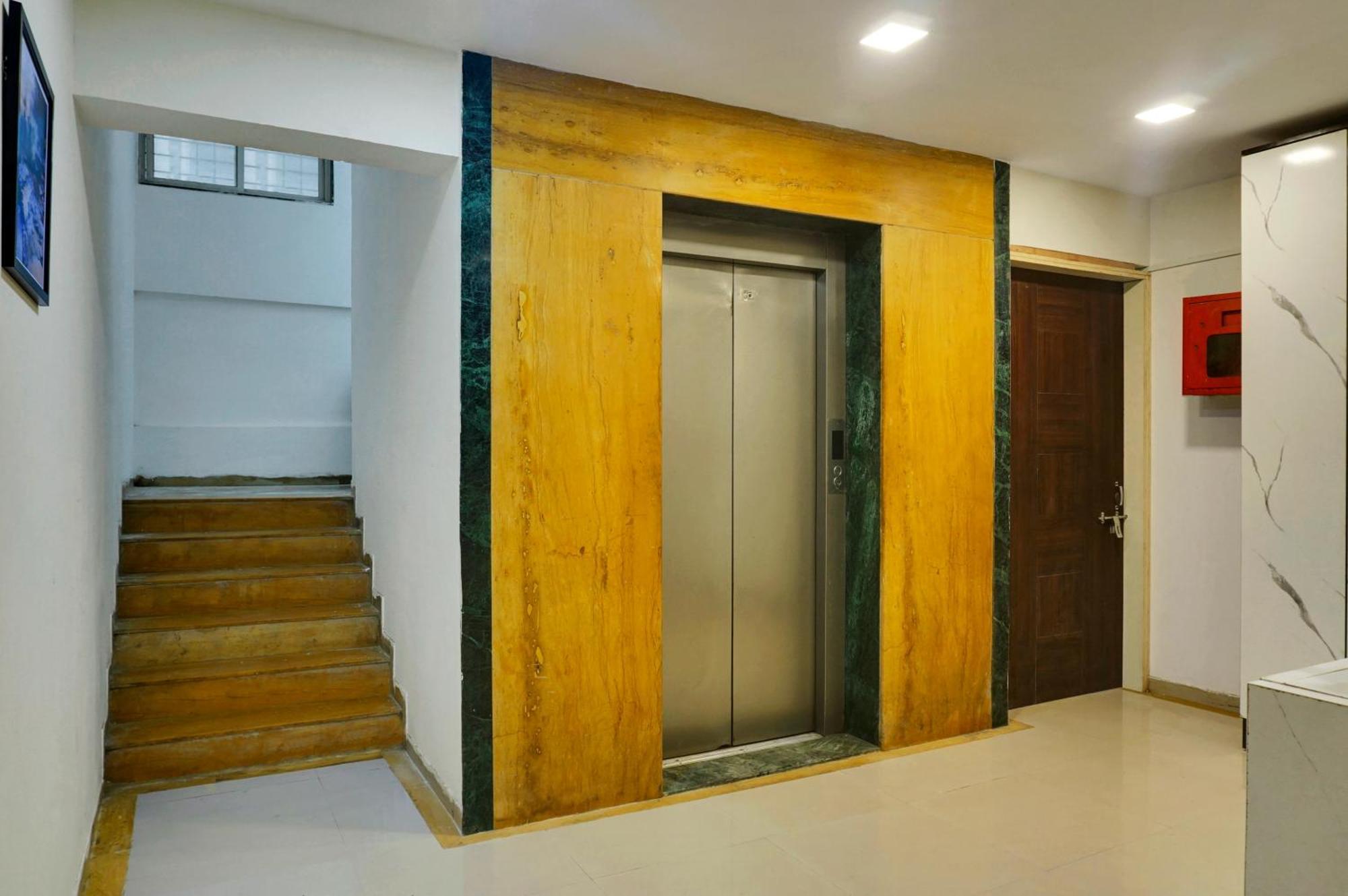 Hotel Orchard Park Pune Esterno foto